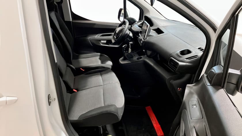 Bild 3 av Peugeot Partner Utökad Last 1.5 BlueHDi 100 Manuell  102hk