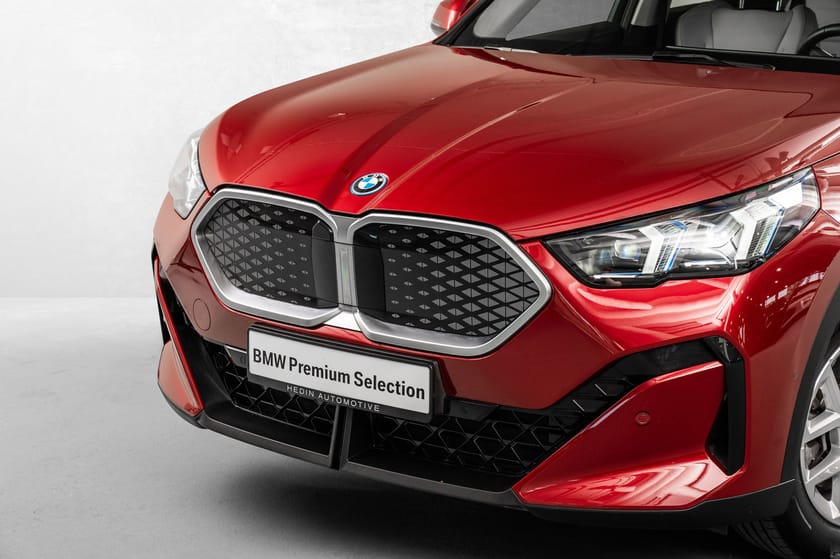 Bilde 2 av BMW iX2 xDrive30 