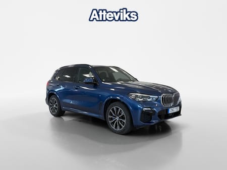 BMW X5 xDrive30d 30d xDrive 265hk M-Sport *Dragkrok/Keyless/P.Värm/
