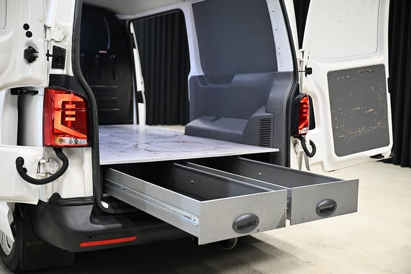 Bild 5 av Volkswagen Transporter DSG 150HK Dubbeldörr|Inredd|Drag|Värmare|EnÄgare|Moms