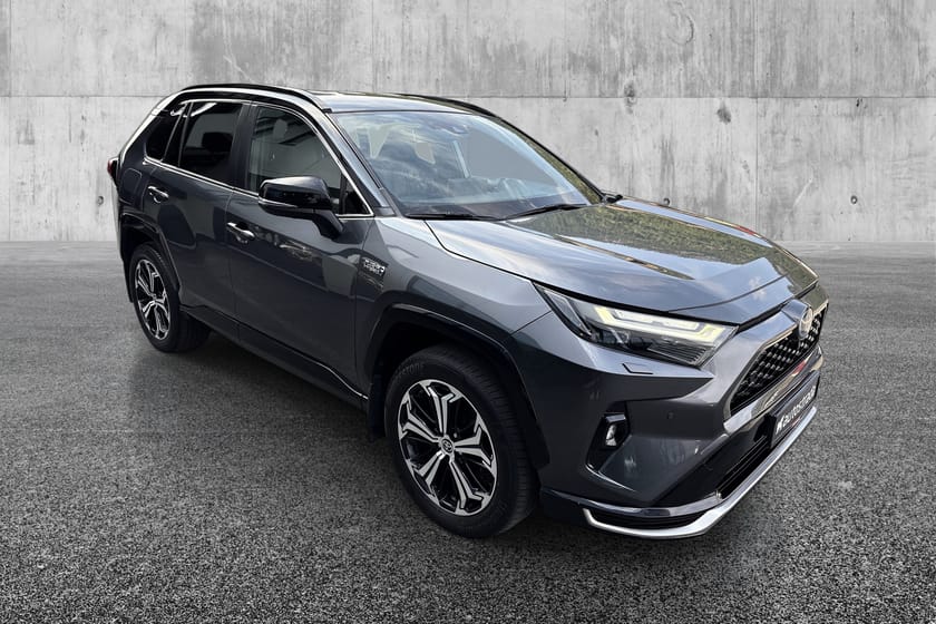 Bilde 3 av Toyota RAV4 Plug-in Hybrid Executive Bi-tone//Hengerfeste//Head up//