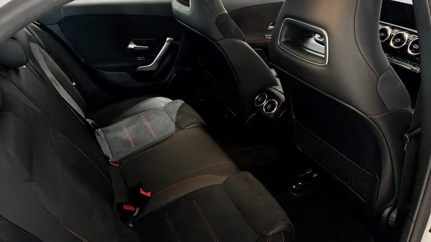 Bild 5 av Mercedes-Benz A 180 AMG-Line