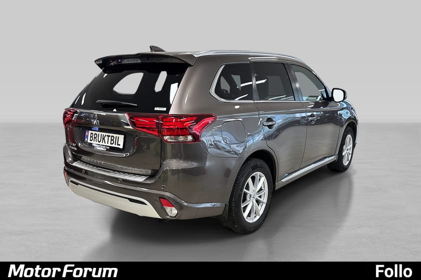 Bilde 5 av Mitsubishi Outlander PHEV 2.4 INT,+ AUT / 360 Kamera / Skinn /