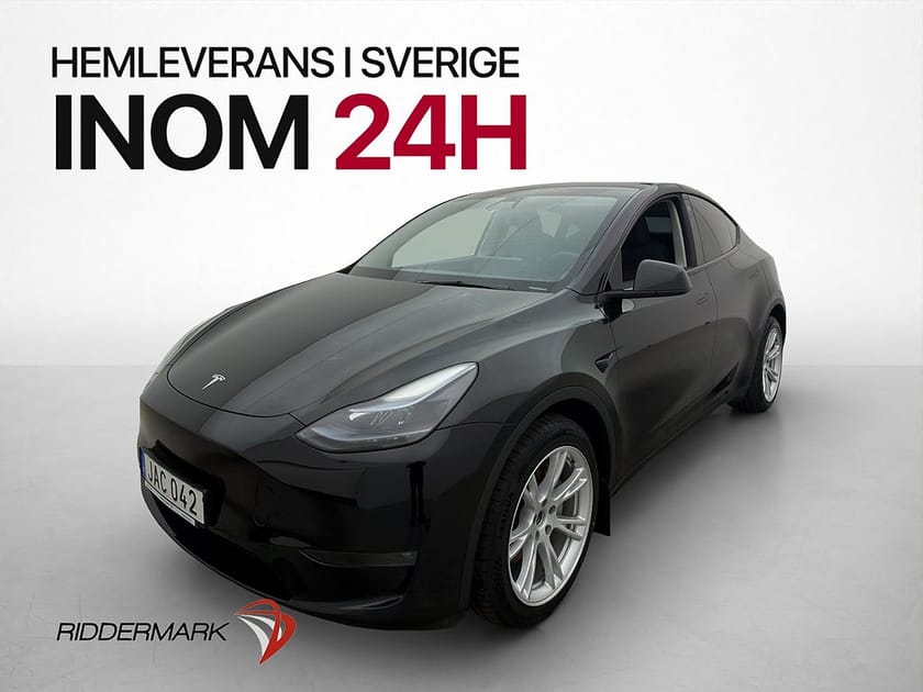 Bild 4 av Tesla Model Y Long Range AWD 514hk MOMS Drag Pano Kamera