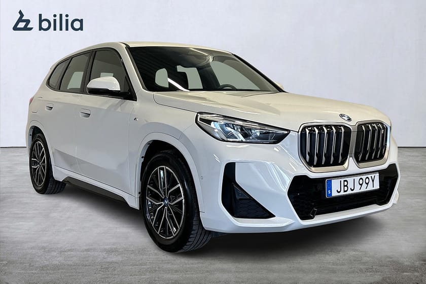 Bild 3 av BMW iX1 xDrive30 xDrive30/M Sport/Drag/Backkamera/Rattvärme