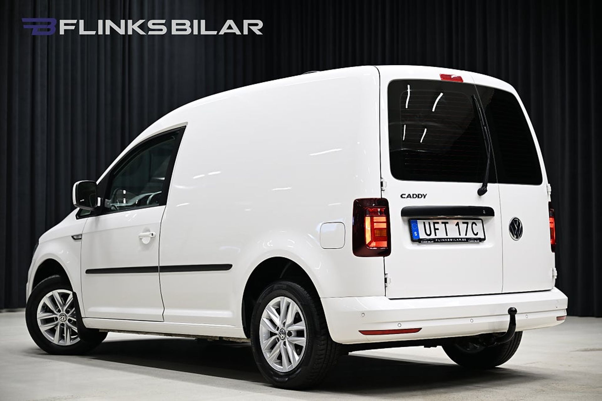 Volkswagen Caddy DSG 102HK Inredd 2020, bild 4/36
