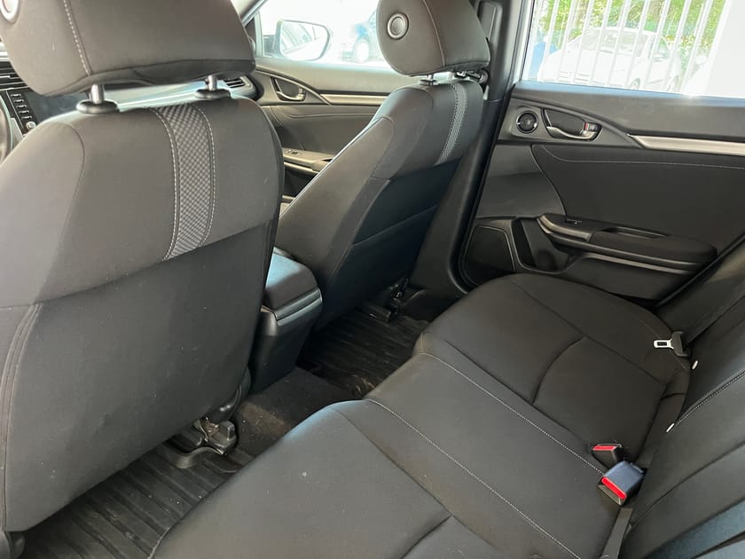 Bild 5 av Honda Civic Fin bil med låga mil, dragkrok, nybytt kamrem