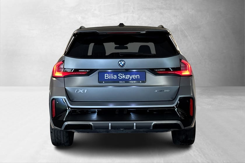 Bilde 4 av BMW iX1 xDrive30 Fully Charged, M-Sport, Pano, H/K, ComfAcc