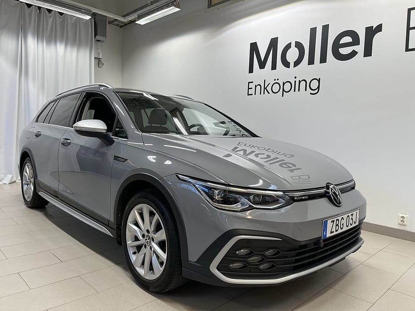 Bild 1 av Volkswagen Golf Alltrack Sportsvan 2.0 TSI 4M 190hk I Dragkrok I Värmare