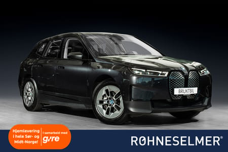 BMW iX xDrive40 | Charged Plus | Laser | Krok | 4-soner