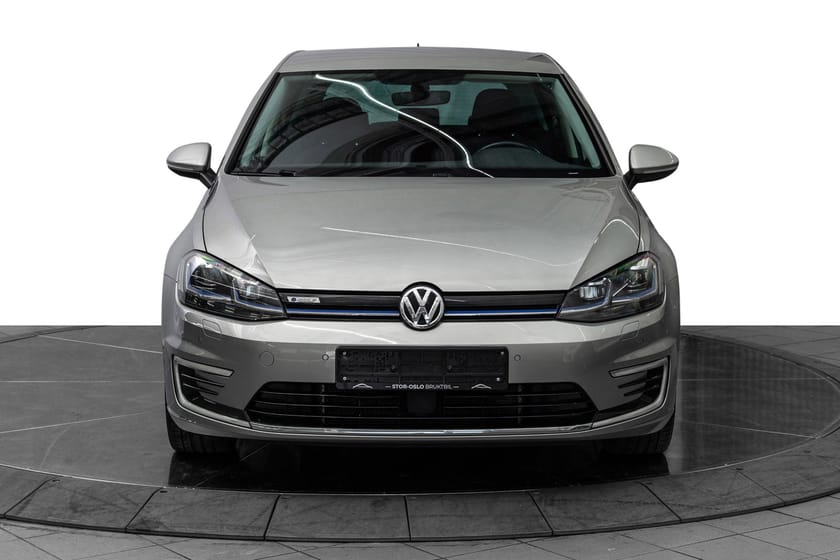 Bilde 3 av Volkswagen e-Golf 136hk/Kamera/ACC/P.senor/Navi/Keyless/AppelCarPlay