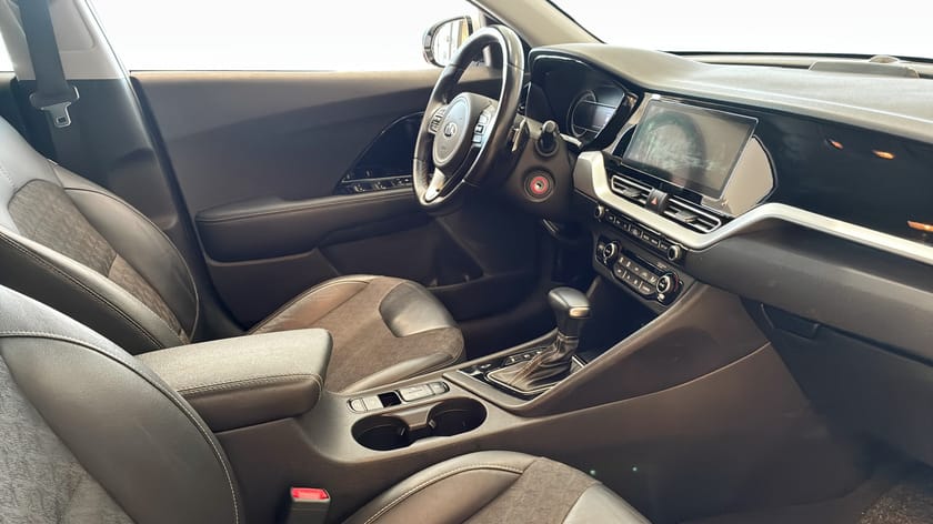 Bild 3 av Kia Niro P-HEV 1.6 PLUG-IN ADVANCE PLUS 1