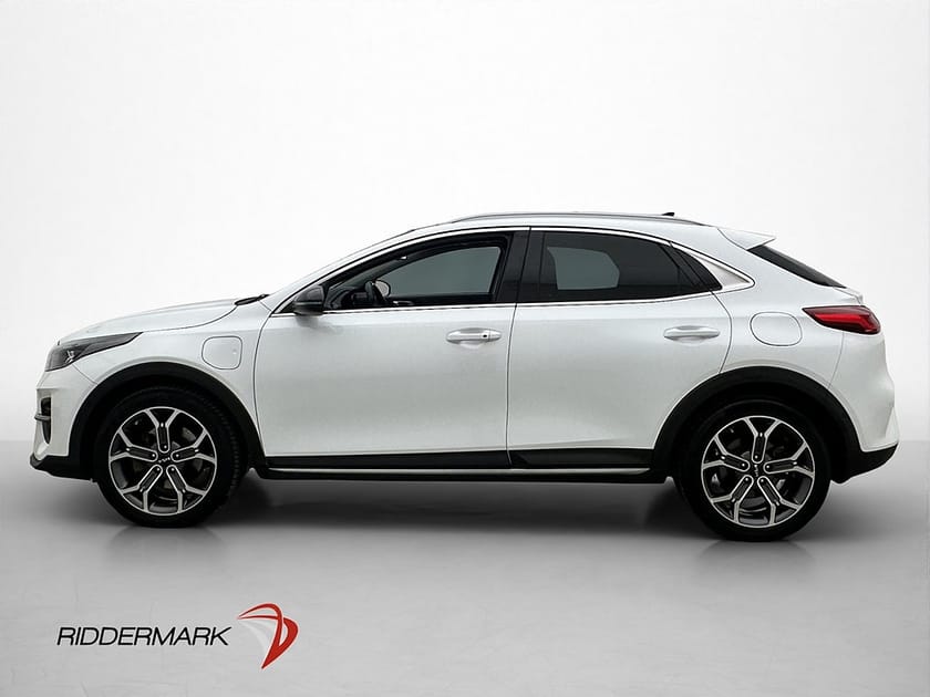 Bild 4 av Kia XCeed Plug-in Hybrid 141hk MOMS Döda-vinkel Kamera PDC