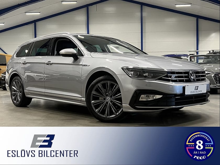 Bild 1 av Volkswagen Passat Sportscombi 2.0 TDI 4Motion DSG 200 HK / R-Line / Värmare / Cock