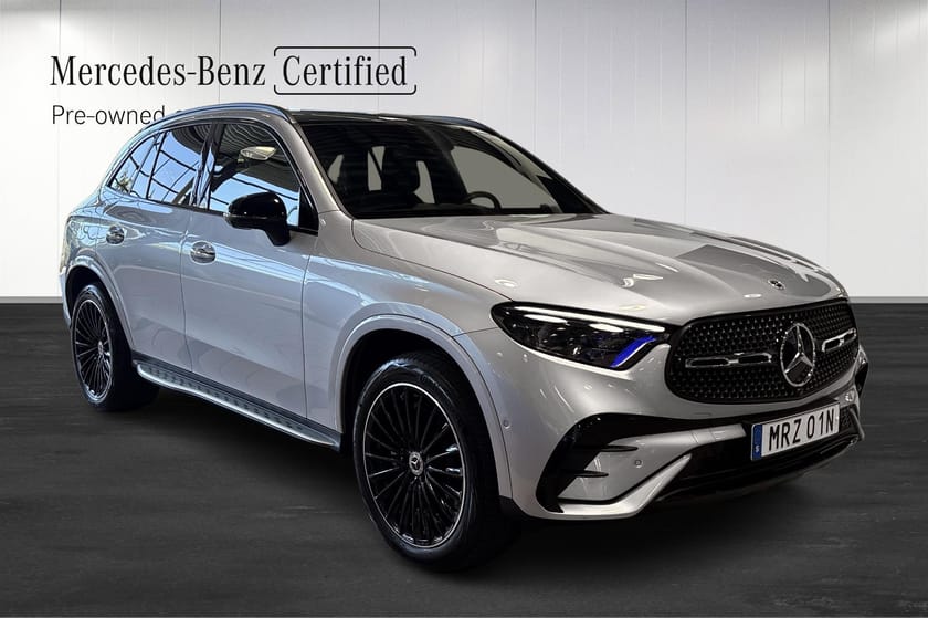 Bild 2 av Mercedes-Benz GLC 300 e 4MATIC 300e AMG Adaptiv Fart Pano 360° Keyless Drag