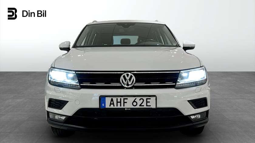 Bild 4 av Volkswagen Tiguan TSI190 DSG 4M Executive/Drag/P-värmare