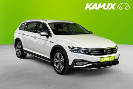 Volkswagen Passat Alltrack 2.0 TDI 4Motion Cockpit Drag 200hk Executive Matrix Värmare Navi Kamera Moms