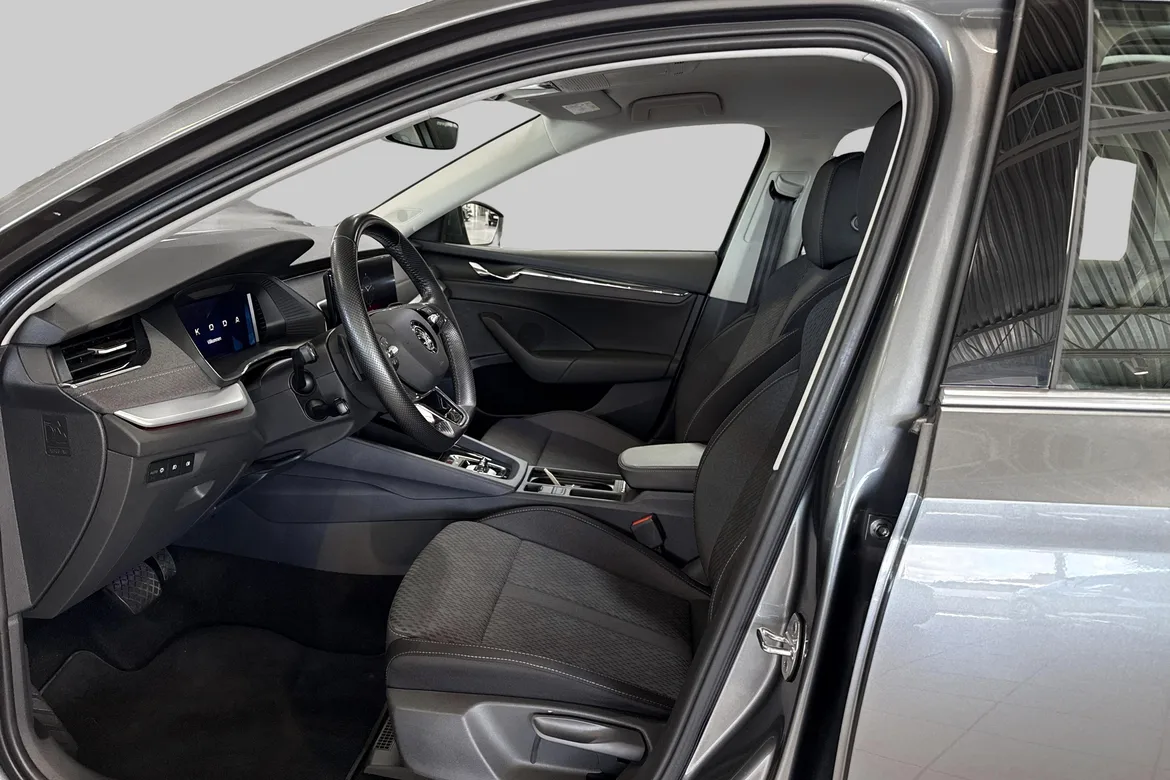 picture of a car