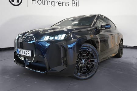 BMW iX xDrive45