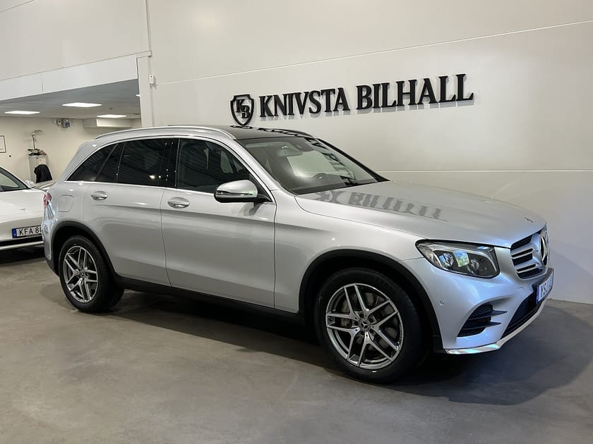 Bild 3 av Mercedes-Benz GLC 220 d 4MATIC 9G-Tronic AMG Sky 1Ägare Pano Drag 170hk