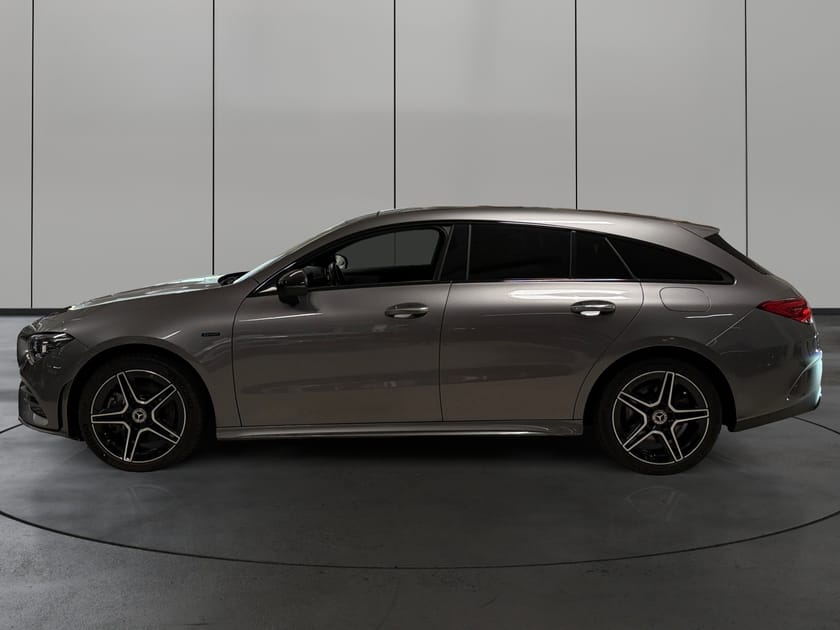 Bilde 2 av Mercedes-Benz CLA 250 e Shooting Brake 