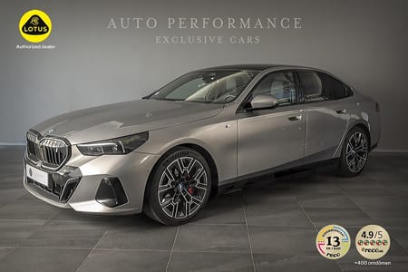 BMW i5 eDrive40 Sedan M-Sport Innovation Dragkrok Panorama / Hemleverans /