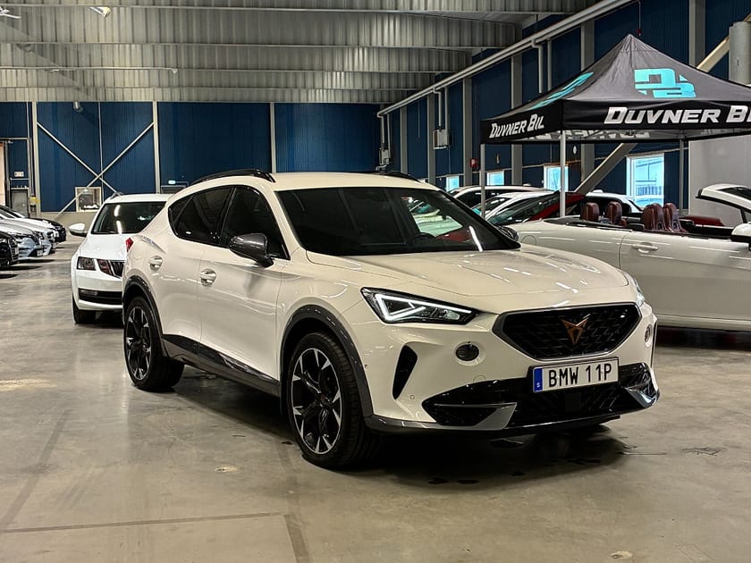 Bild 1 av CUPRA Formentor e-Hybrid VZ Laddhybrid V-hjul Drag