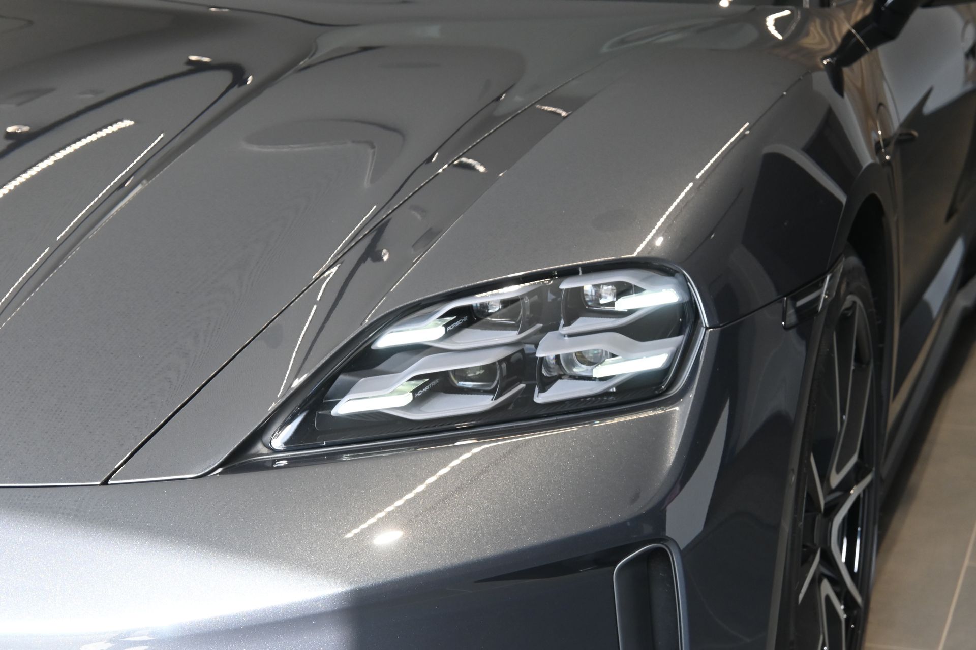 Porsche Taycan 2026, bild 3/37