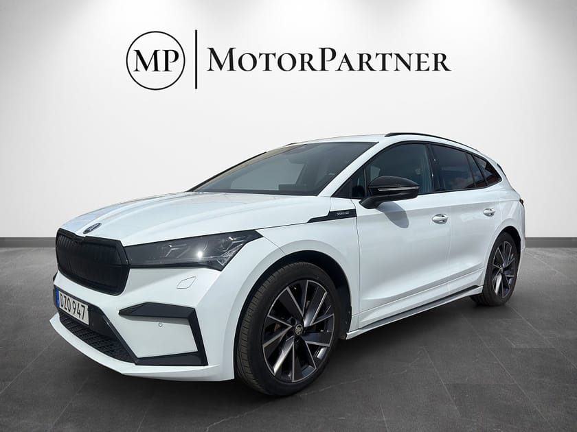 Bild 4 av Škoda Enyaq iV 80x Skoda AWD Sportline Dragkrok Kamera Navi 93% SoH 265hk