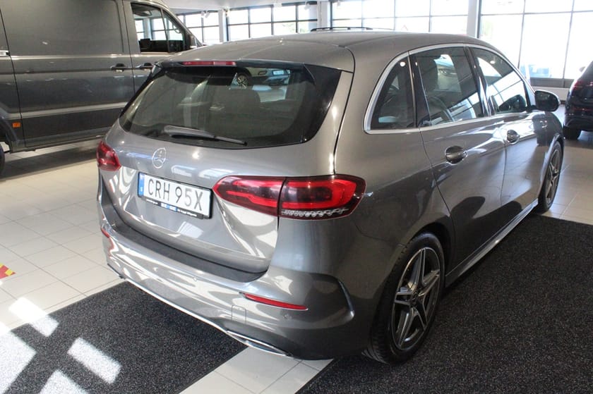 Bild 3 av Mercedes-Benz B 180 AMG Drag 136HK
