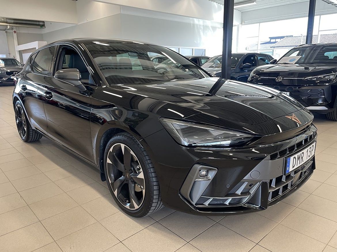 CUPRA Leon 2025