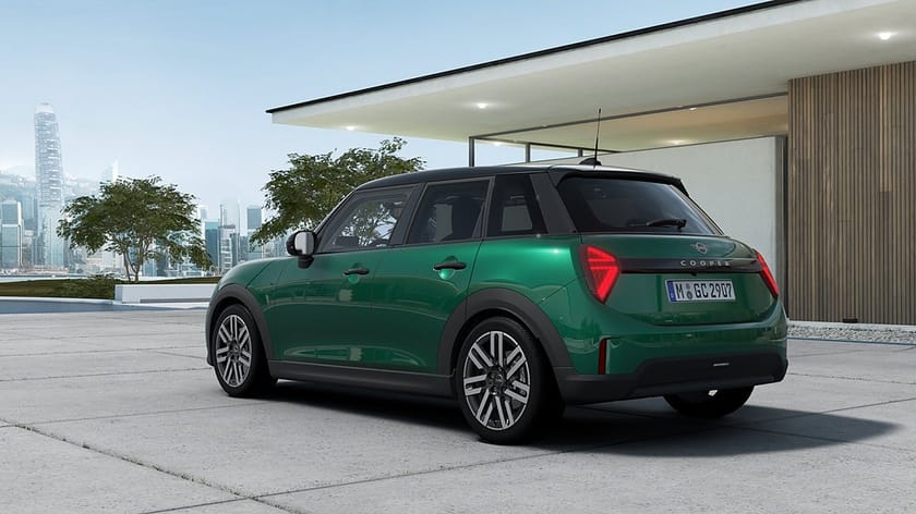 Bild 2 av BMW 325xi Touring MINI Cooper 5-dörrar *Månadens Deal 0,95% Räntekampanj*
