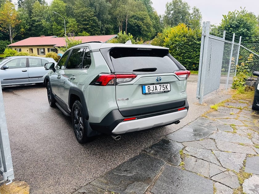 Bild 4 av Toyota RAV4 Hybrid AWD-i 222HK ADVENTURE / 7100Mil