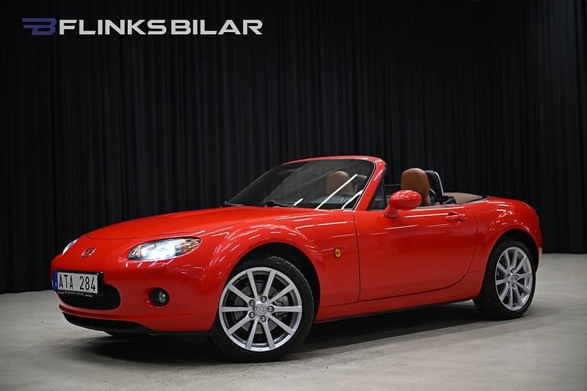 Bild 2 av Mazda MX-5 Soft-top 2.0 160HK Softtop|Skinn|Lågmil|Svensksåld