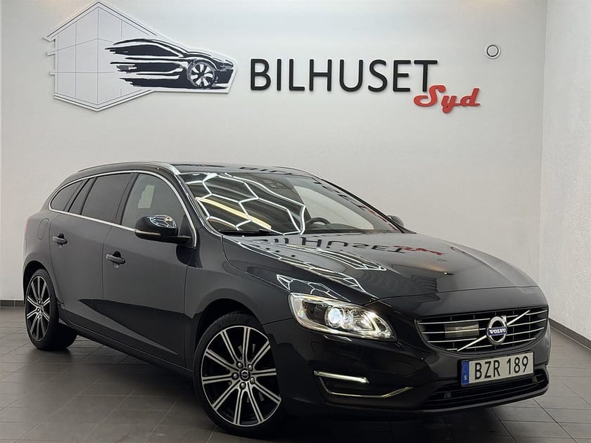 Bild 1 av Volvo V60 D4 190hk Summum Värmare/Navi/Bkamera/Krok/Läder
