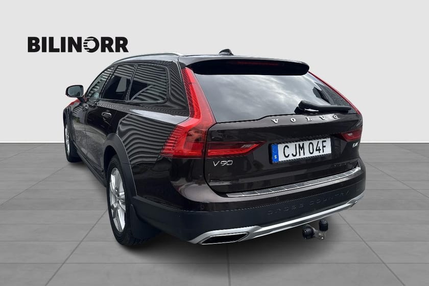 Bild 3 av Volvo V90 Cross Country D4 Advanced AWD/MoK/Drag