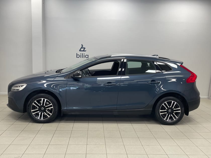 Bild 2 av Volvo V40 Cross Country D2 Business Advanced | Klimatpaket | Drag |