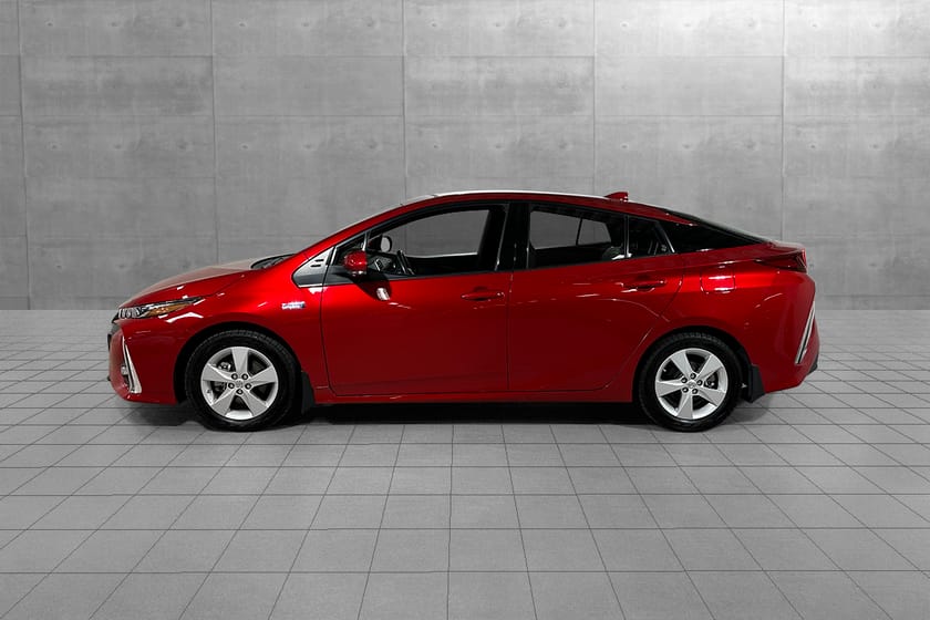 Bilde 2 av Toyota Prius Plug-in Hybrid 