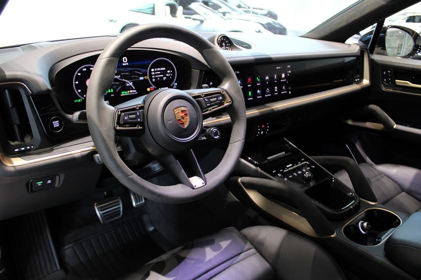 Bild 3 av Porsche Cayenne E-Hybrid Coupé