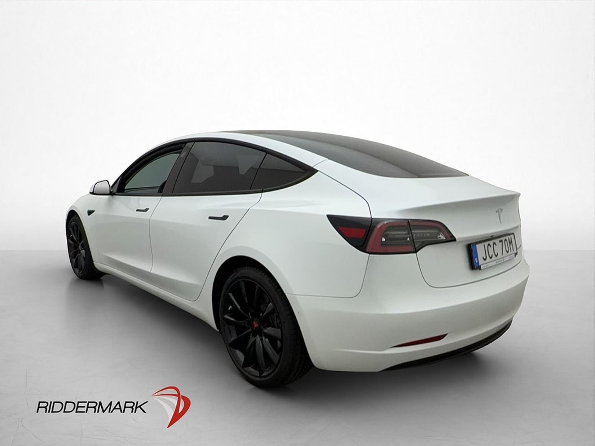 Tesla Model 3 2021, kuva 6/10