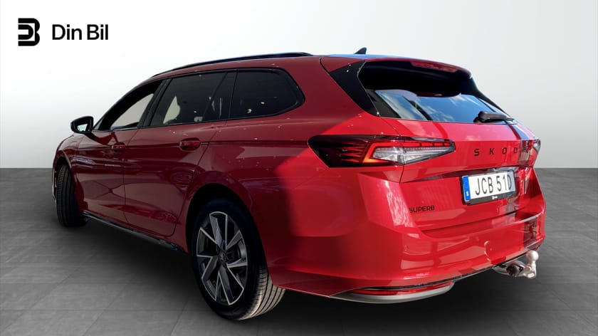 Bild 2 av Škoda Superb iV Kombi COMBI SPORTLINE 1,5 TSI 204 HK 6 VXL DSG