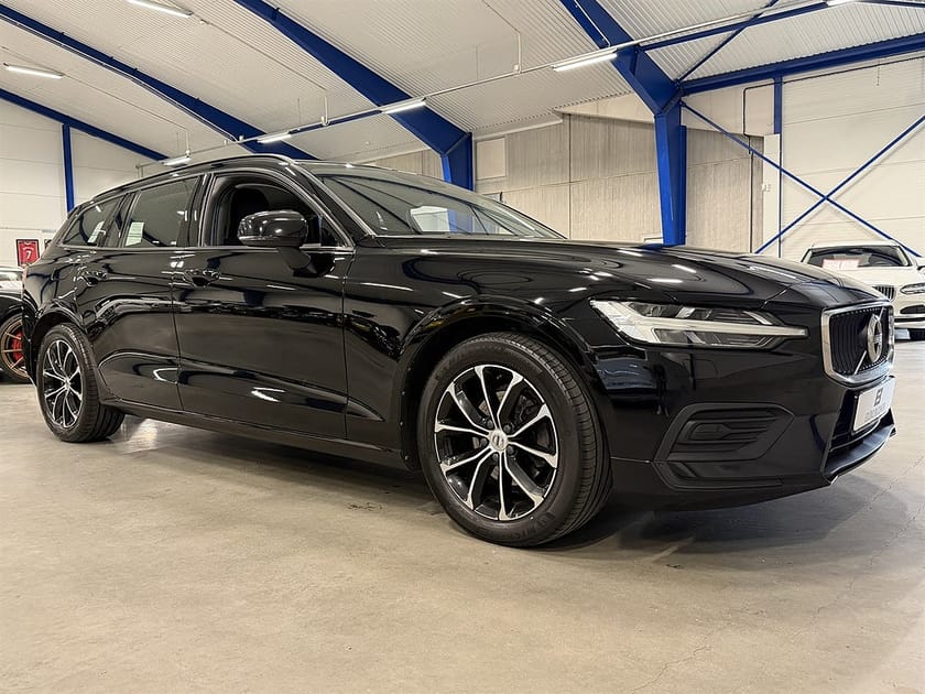 Bild 2 av Volvo V60 D4 190 HK / Aut / Momentum / Drag /