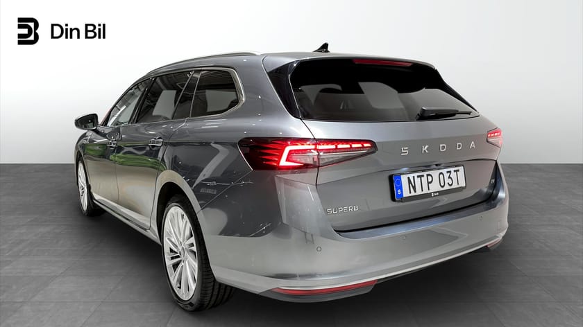 Bild 3 av Škoda Superb iV Kombi L&K 1,5 TSI 204 Canton DCC