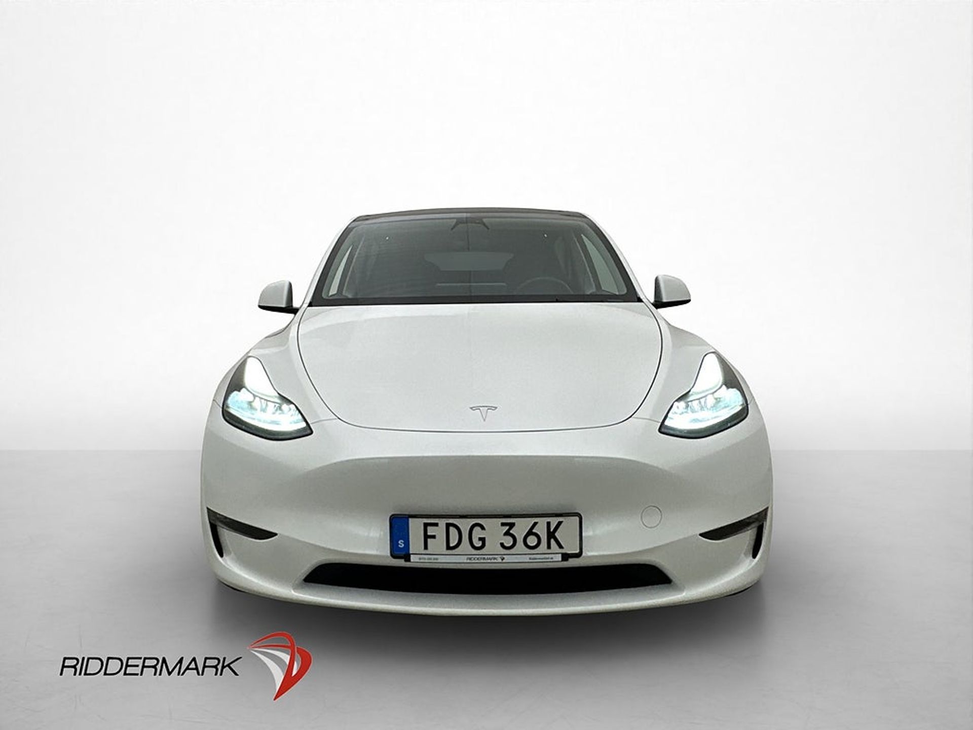 Tesla Model Y 2023, photo 3/10