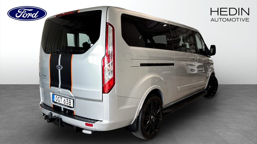 Bild 2 av Ford Tourneo Custom 320 TITANIUM L2 185 HK AUT 8-SITS