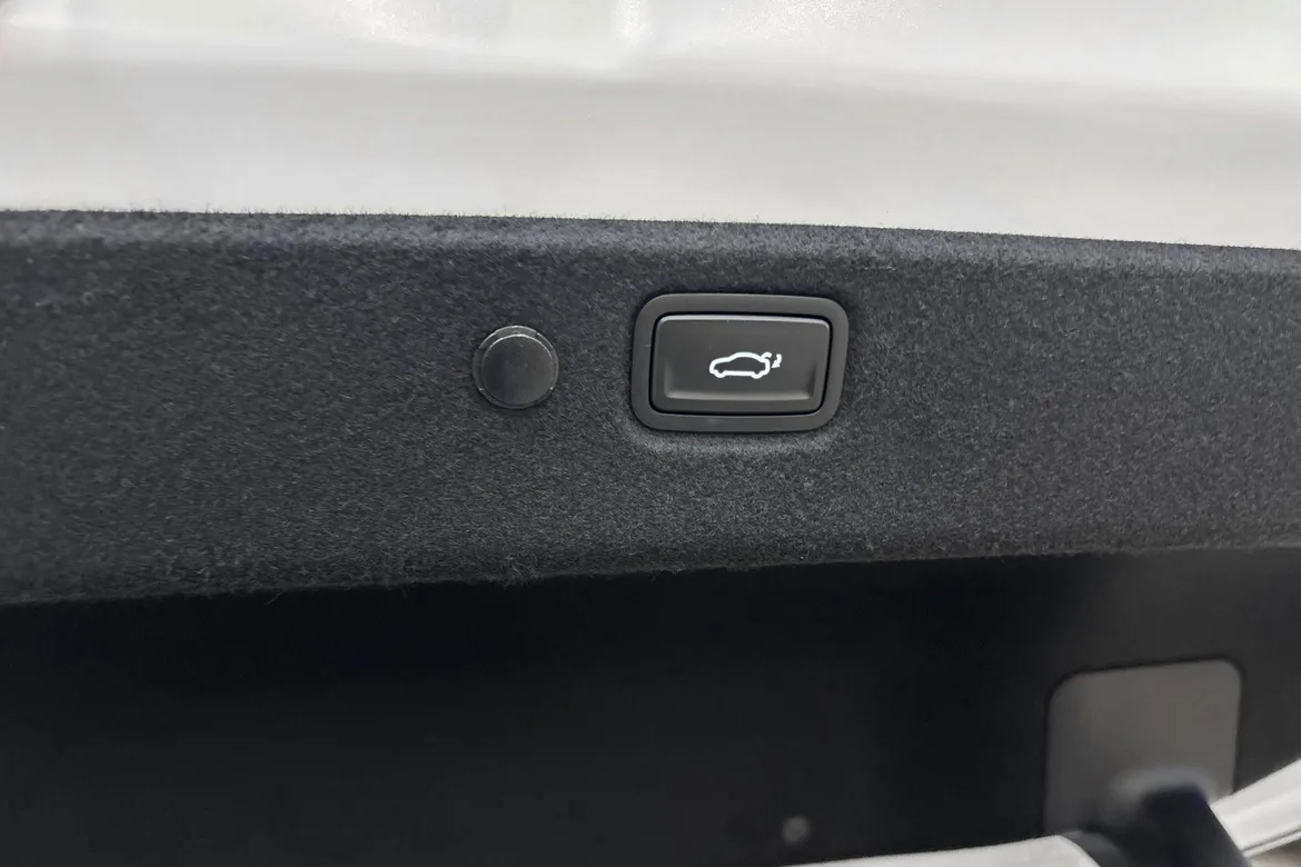 picture of a car