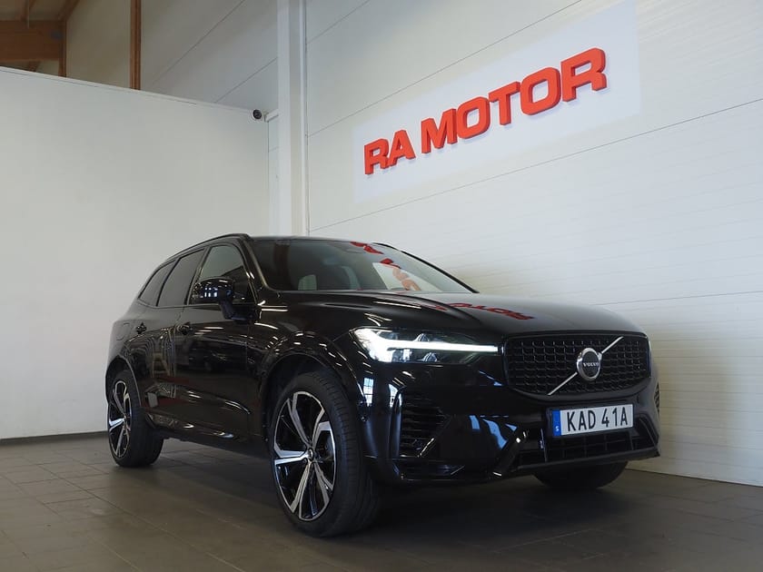 Bild 3 av Volvo XC60 Recharge T8 AWD Geartronic R-Design 392hk | Pano | 360°