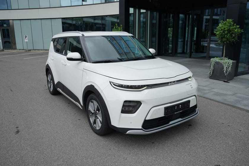 Bilde 5 av Kia e-Soul Exclusive 64 kw. / SUV-pakke / Soltak / Fullutstyrt