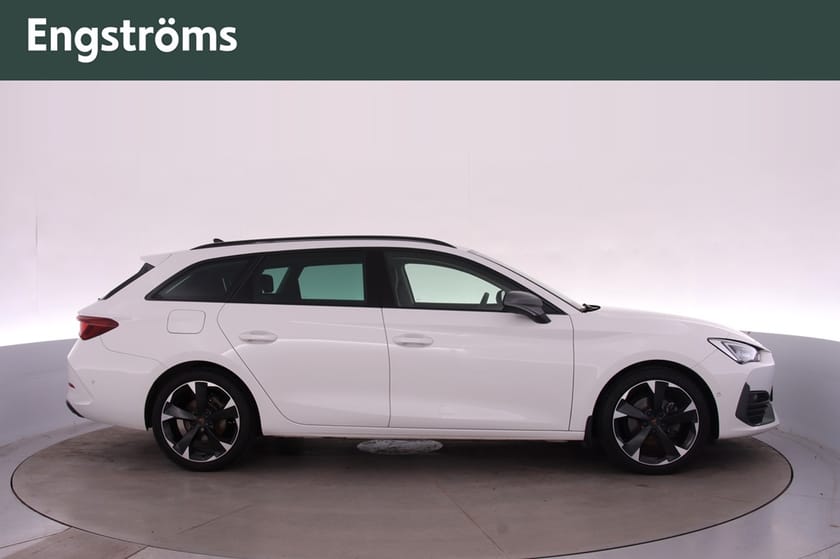 Bild 2 av CUPRA Leon Sportstourer 1.5 eTSI 150hk DSG Drag/Backkamera