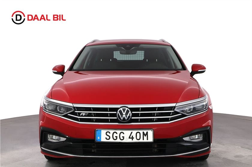 Bild 2 av Volkswagen Passat Sportscombi 2.0 TDI 200HK R-LINE DRAG VÄRMARE B-KAMERA